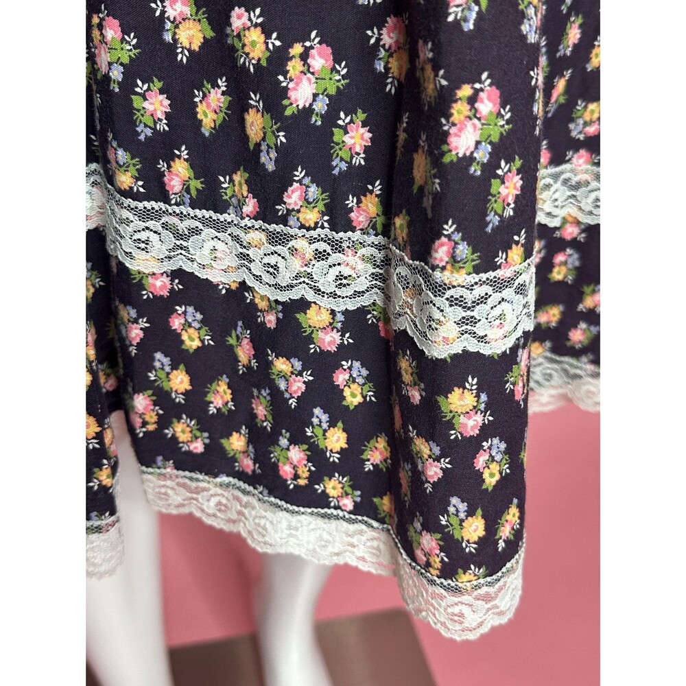 1970s DONI GIRL of California INC Prairie Long Sleeve Lace Floral Dress. Small - Picture 10 of 14